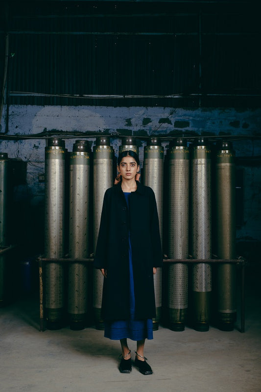 Nain Coat, in Black