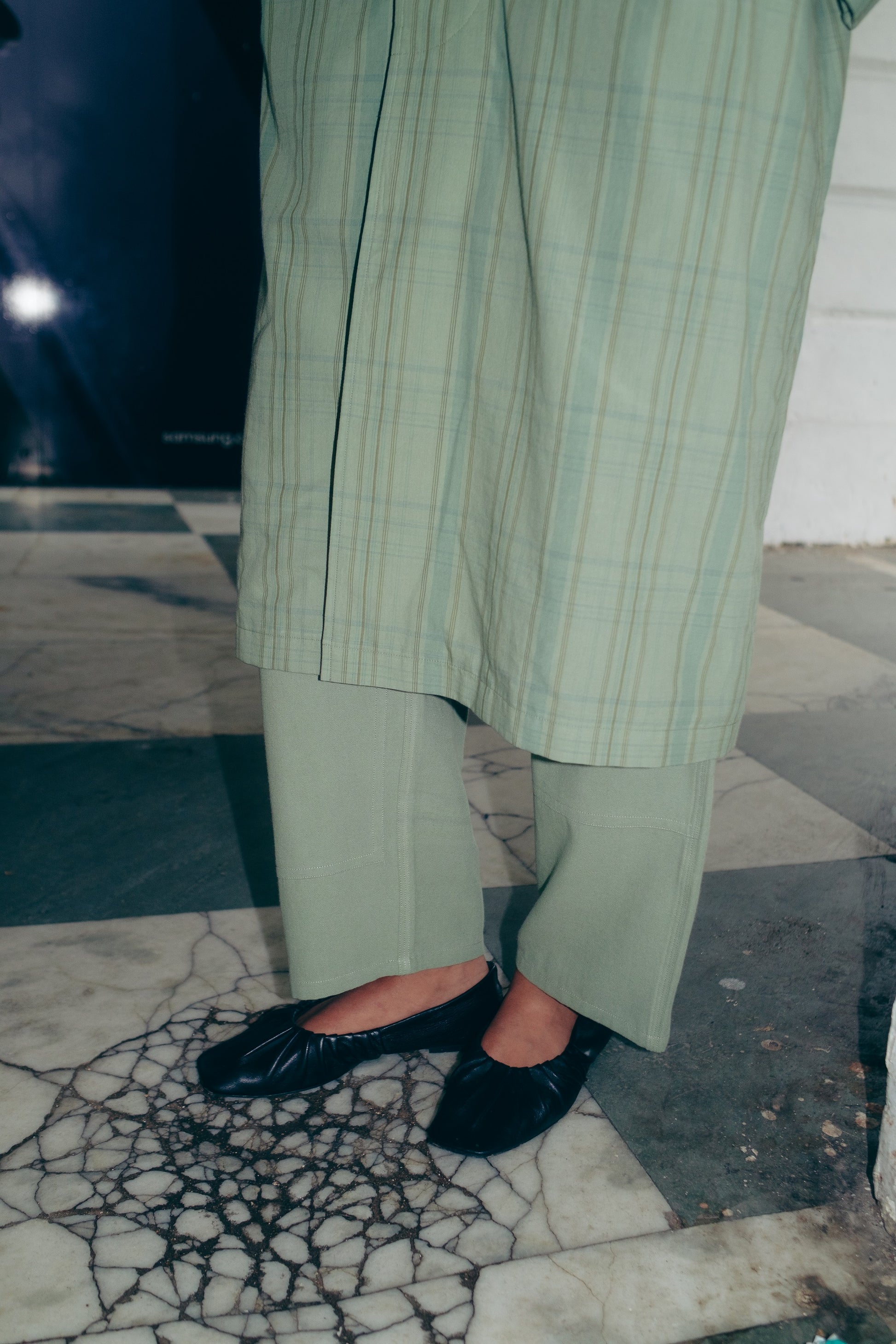 Asari Pant, in Greenstone image 2
