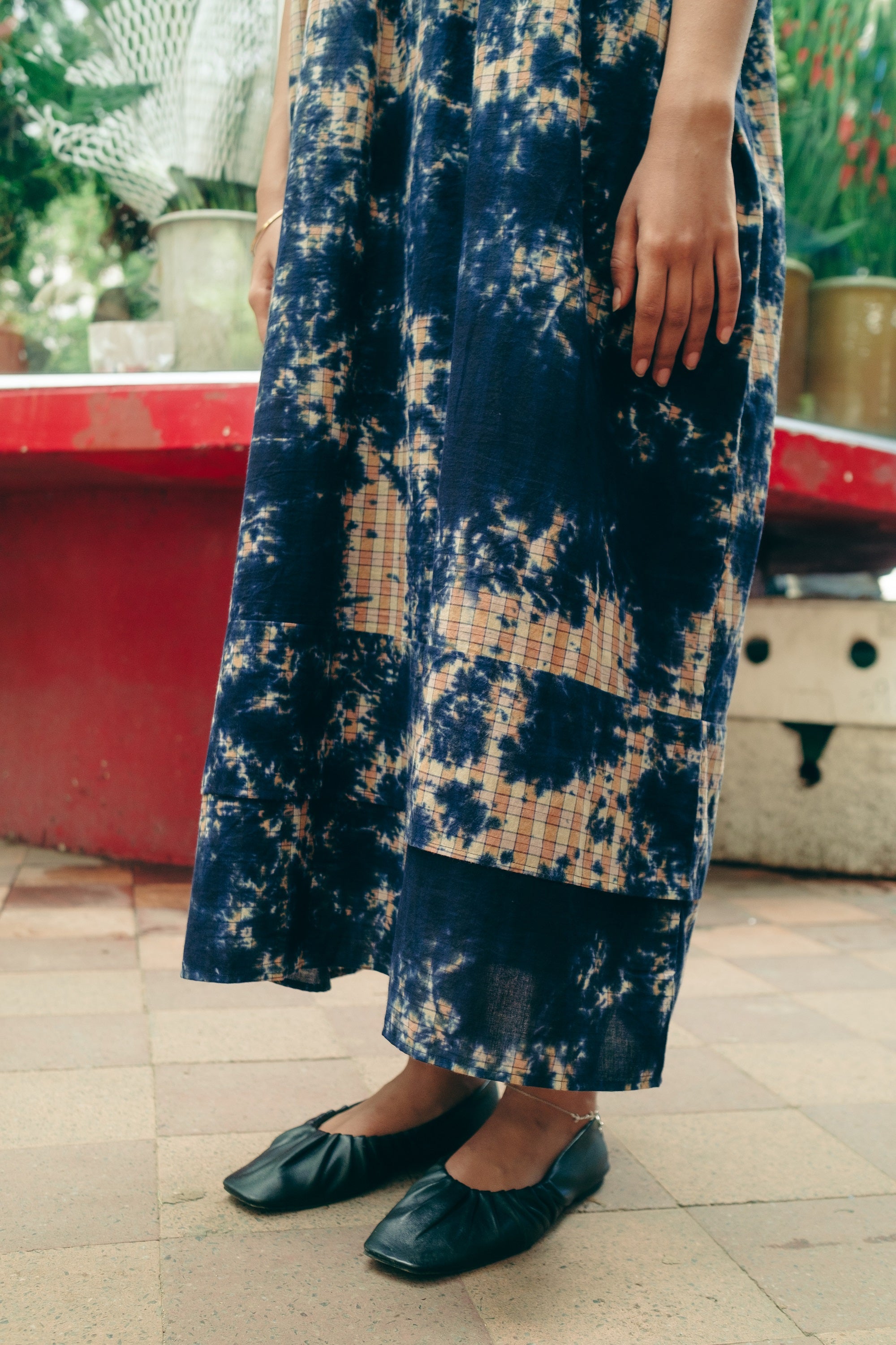 Short Sleeve Hammock Midi Dress, in Accidental Navy